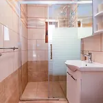 With Parking Space - 2417 Apartament *