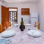 With Parking Space - 2417 Apartament Novi Vinodolski